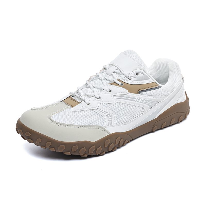 050 Heritage Runner Wide Toe Box Sneaker