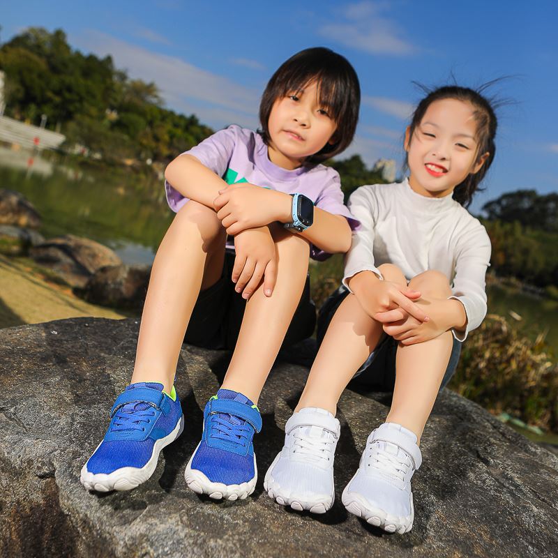 Kids Barefoot Wide Toe Box Sneaker worn, view 4